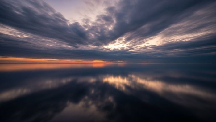 A teoria completa: O universo não grita, ele sussurra A teoria completa: O universo não grita, ele sussurra